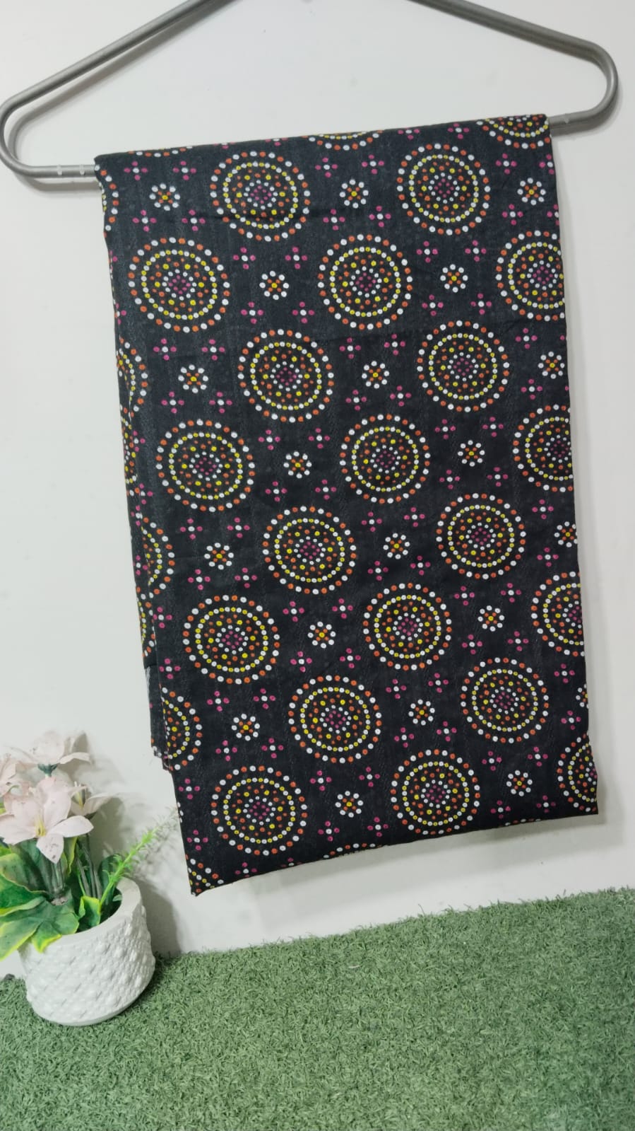 Women Printed Lawn Suit – Soft Summer Fabric Floral Design 2 Piece Unstitched