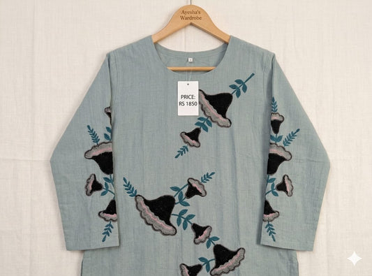 Embroidered Shirt – Standard Size – Timeless & Elegant
