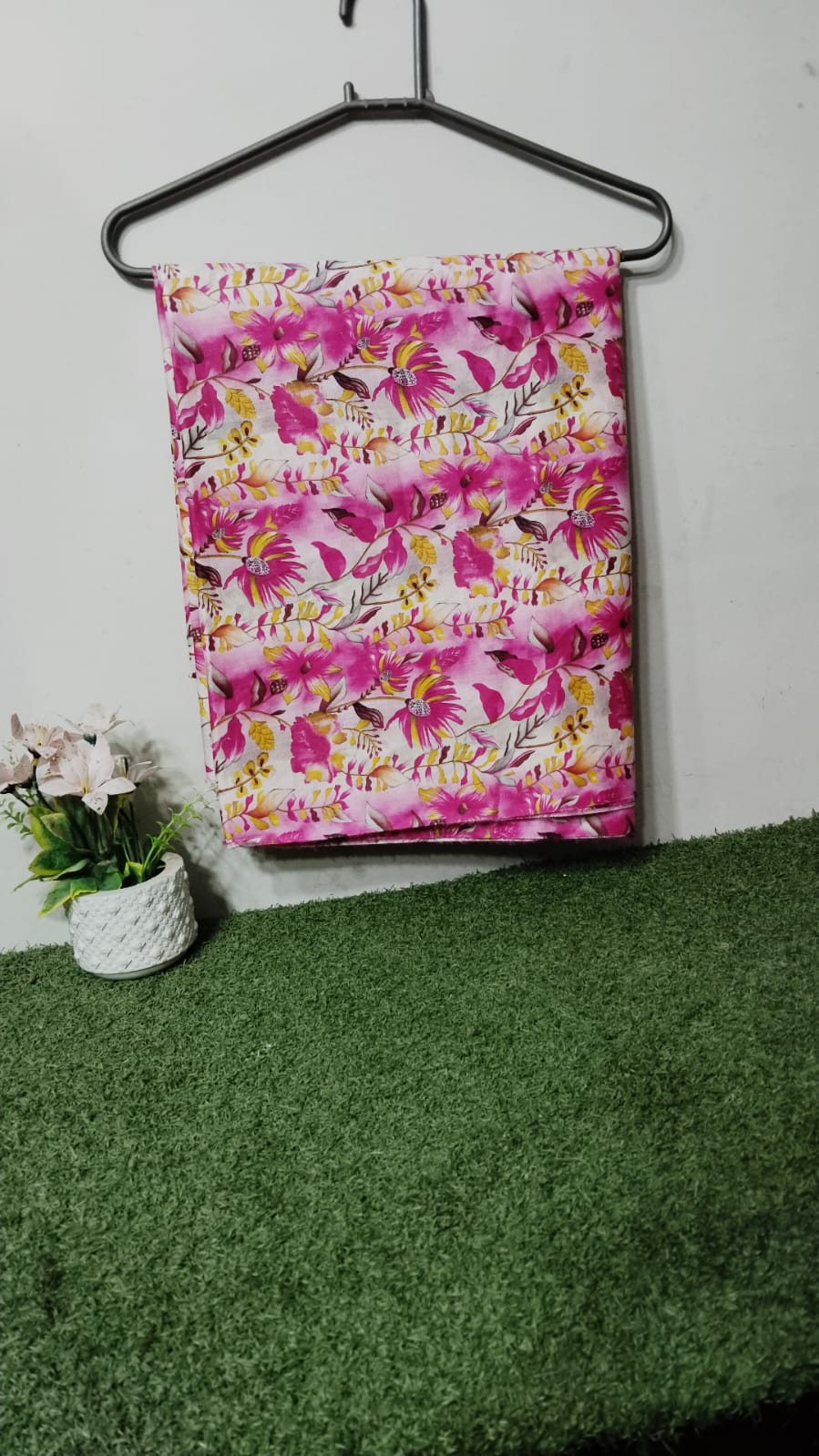 Women Printed Lawn Suit – Soft Summer Fabric Floral Design 2 Piece Unstitched